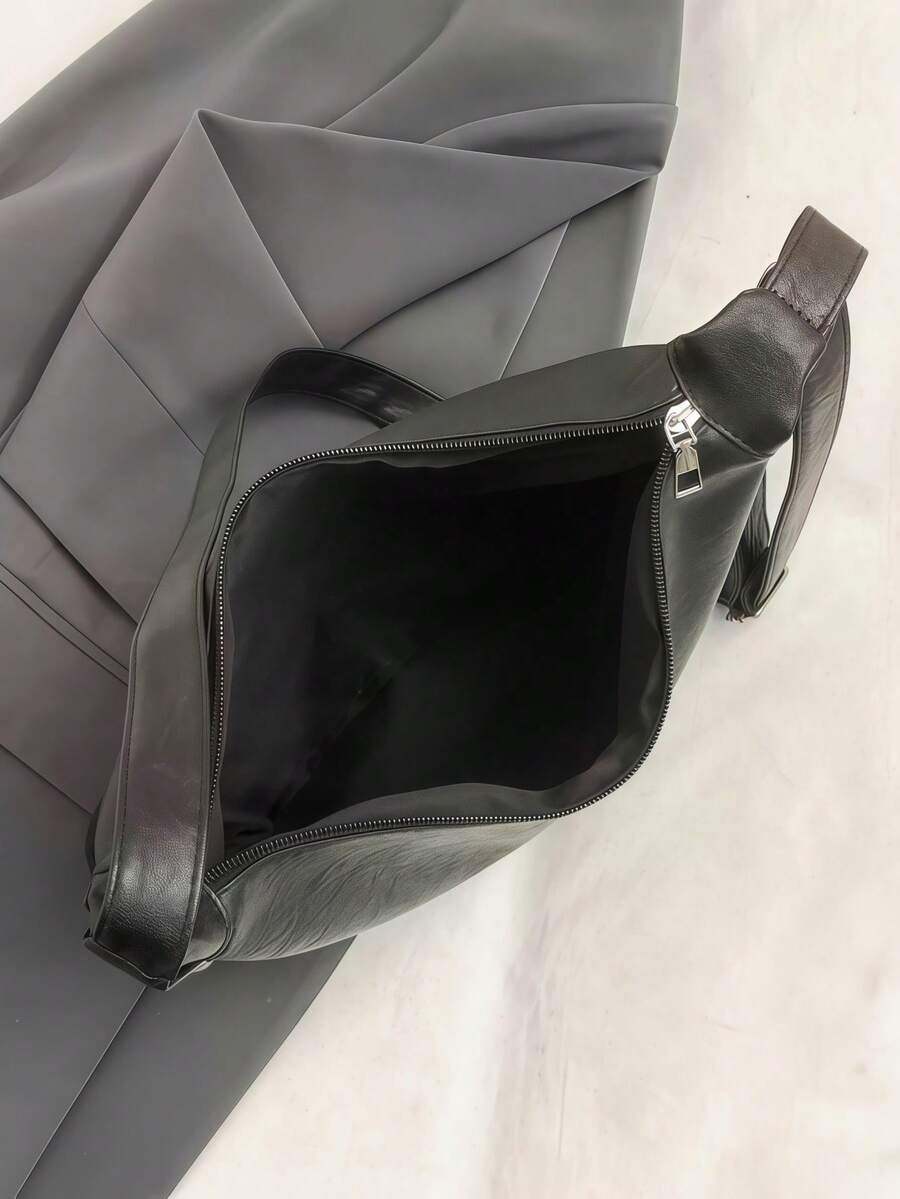Reanna Tote Bag