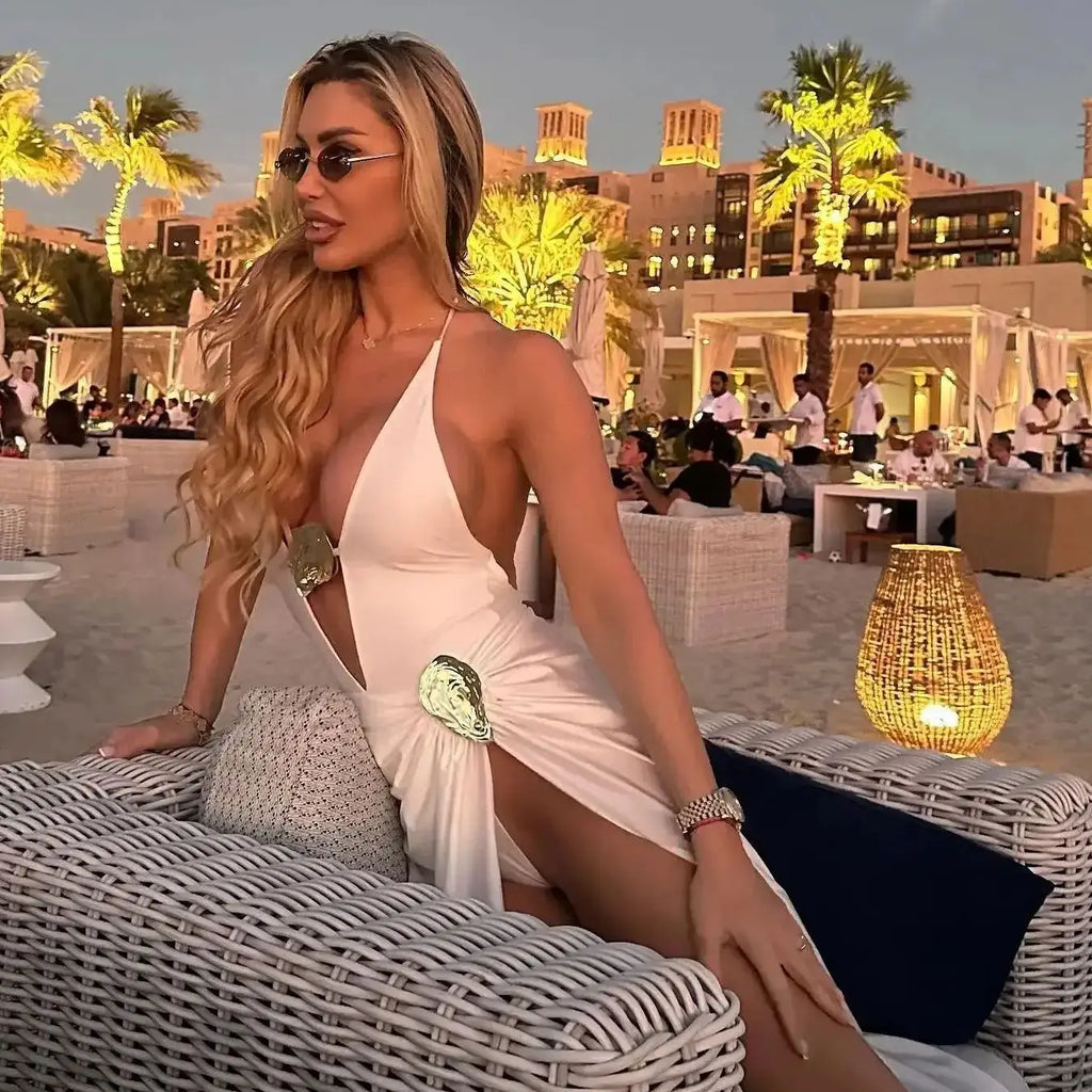 Maldives - Bikini & Skirt